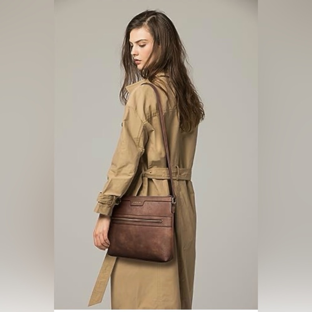 CHOLISS Large Crossbody Bags for Women